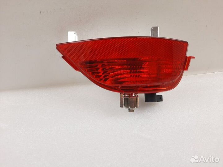 Фонарь правый Renault Duster 1 2015