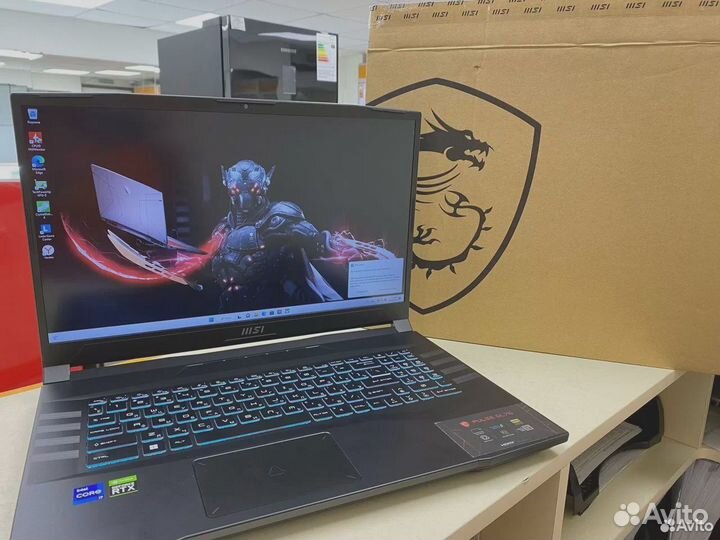 Ноутбук MSI Pulse (Центр)