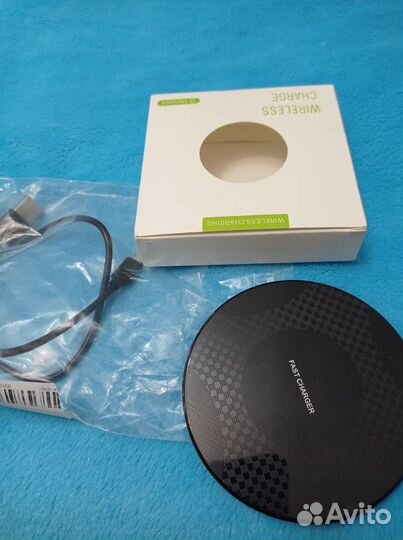 Беспроводное зарядное устройство для айфон