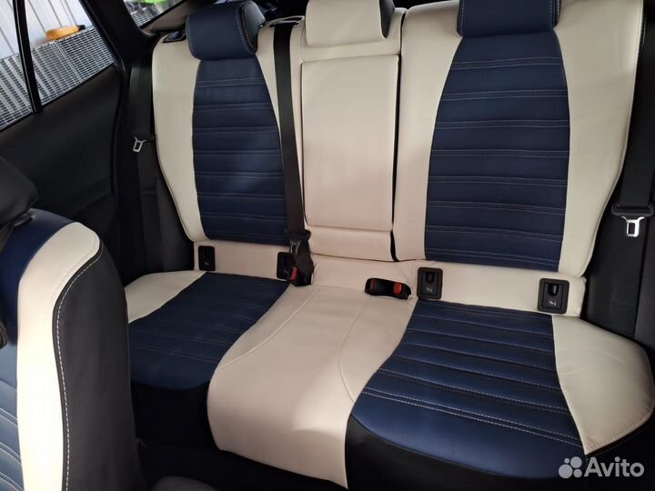 Автомобильные чехлы на Toyota Corolla Touring 2019