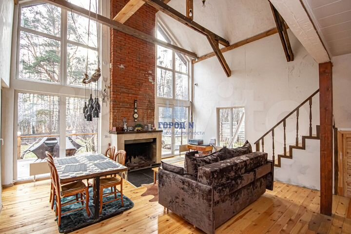 Дом 165 м² на участке 20 сот.