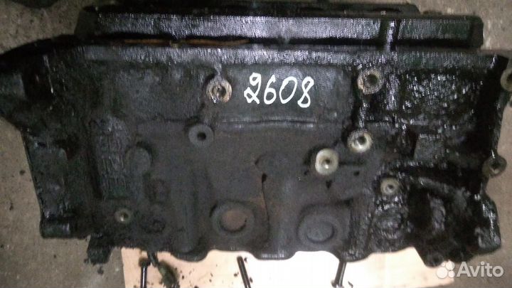 Блок цилиндров Mitsubishi Carisma 1.6 4G92