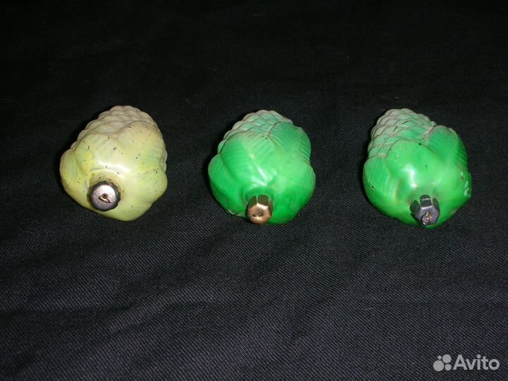 Елочные игрушки шишки, (3 шт), СССР