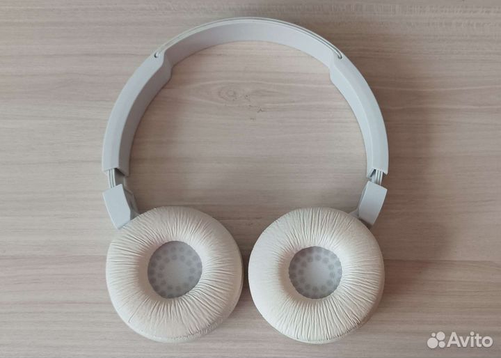 Беспроводные наушники JBL T450BT