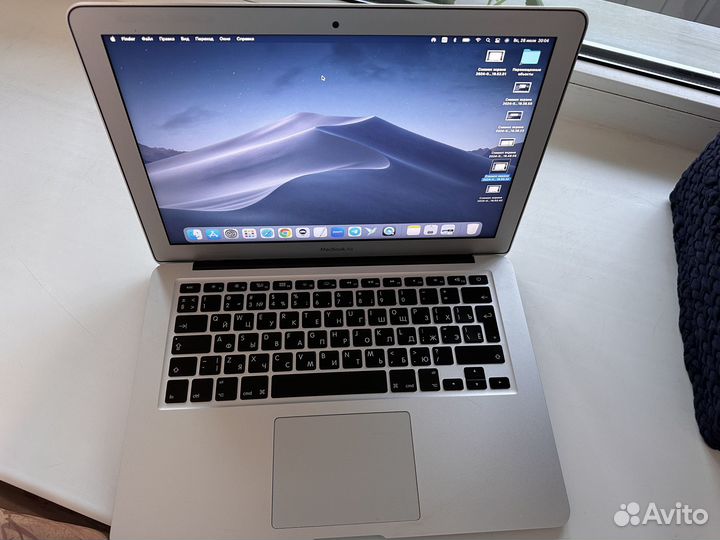 MacBook Air (13-inch, 2017)