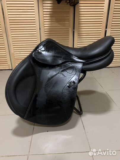 Конкурное седло