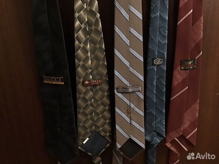 Галстуки Италия,Чехословакия,ссср