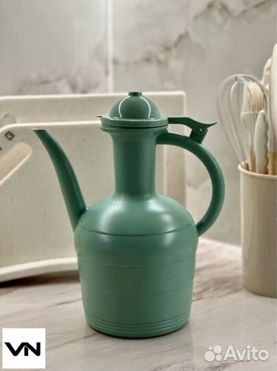 Кувшин пластиковый