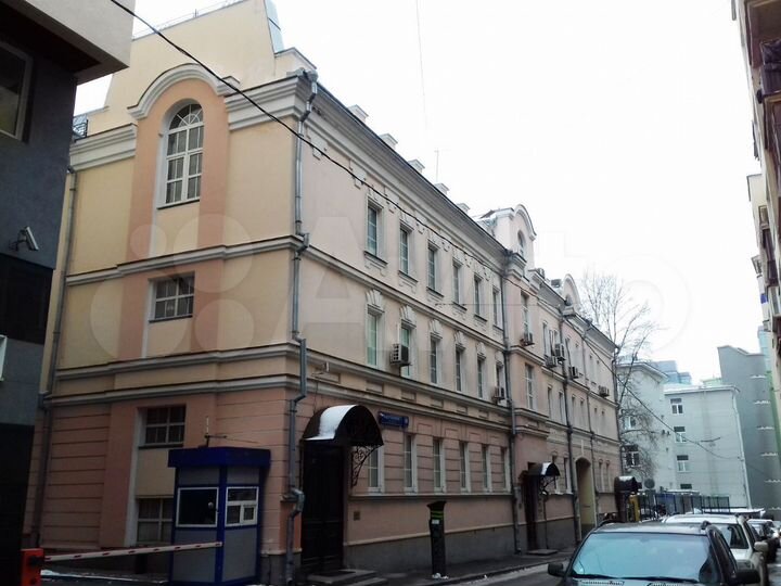 Офис в 3 мин. от м. Трубная, 97 м²