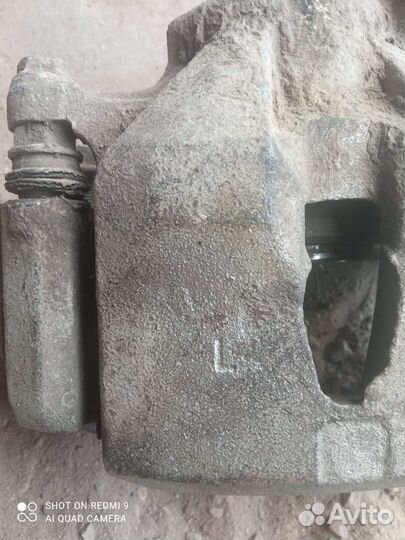 Суппорт тормозной передний на камри 30