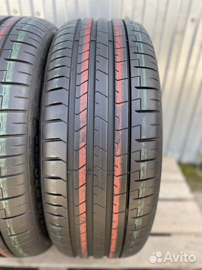 Pirelli P Zero PZ4 245/45 R20 103W
