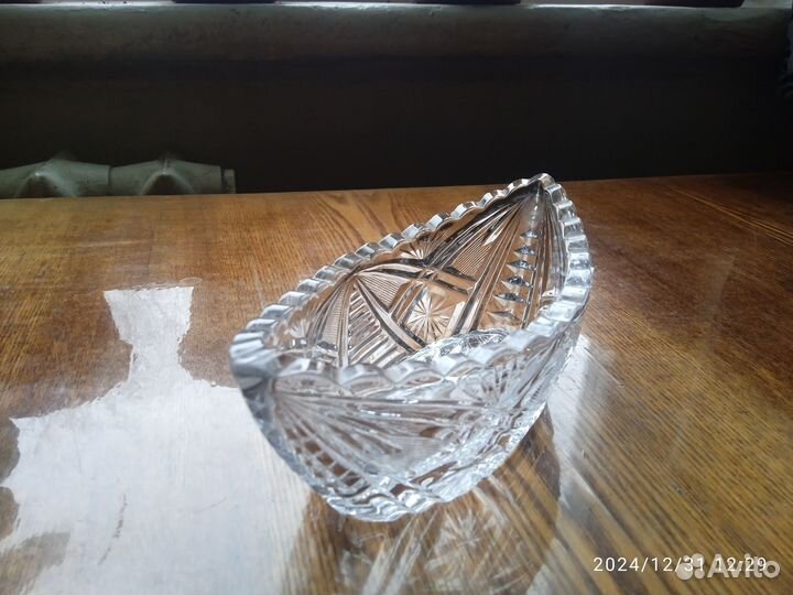 Конфетница лодочка хрустальная СССР. Длина 21,5 см