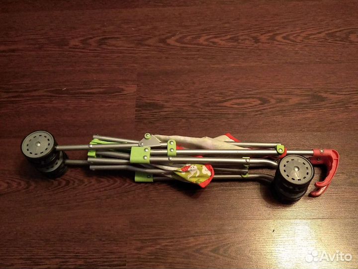 Коляска кукольная