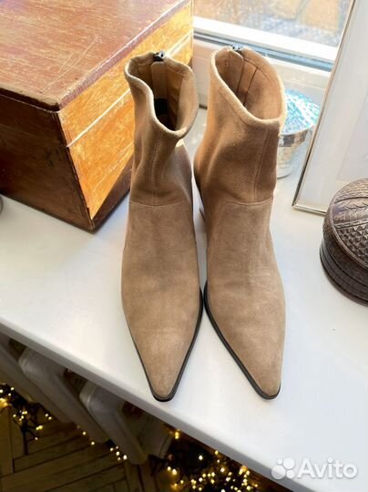 Казаки zara 37