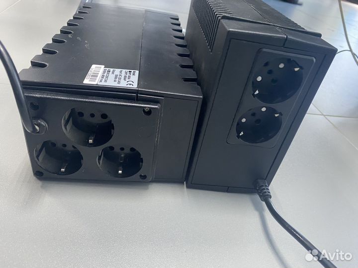 Источник бесперебойного питания