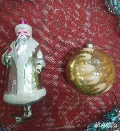 Елочные игрушки