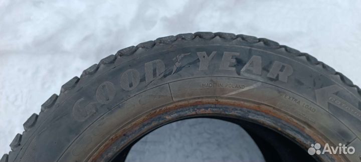 Goodyear Ultragrip Ice Arctic 195/65 R15 95T