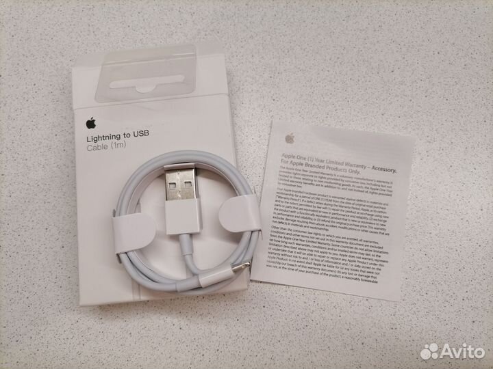 Зарядный кабель Apple