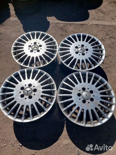 R17 Sonar NS-1 255/60, PCD 4x110 DIA 38