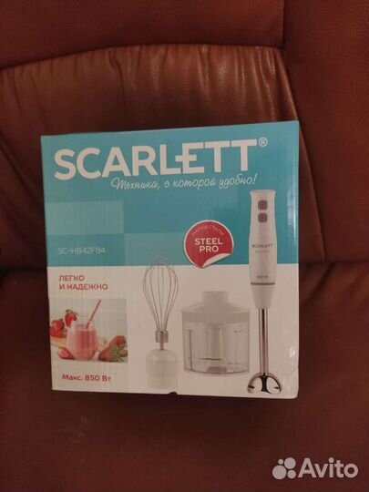 Блендер погружной Scarlett (новый)