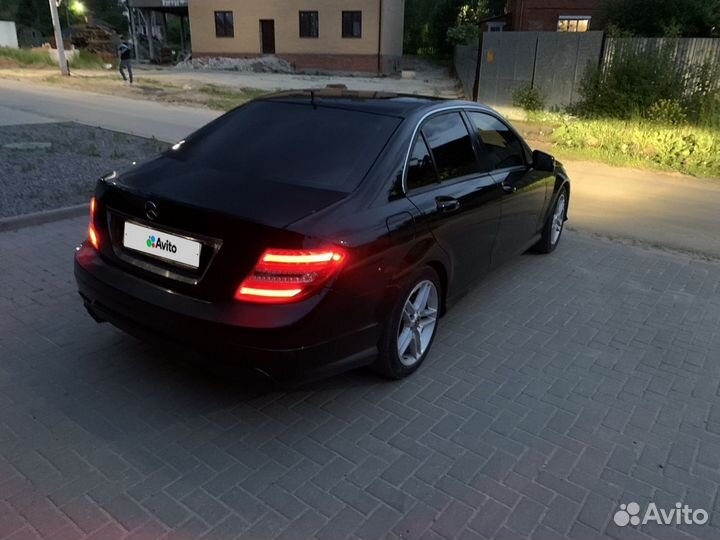 Mercedes-Benz C-класс 1.8 AT, 2011, 190 000 км