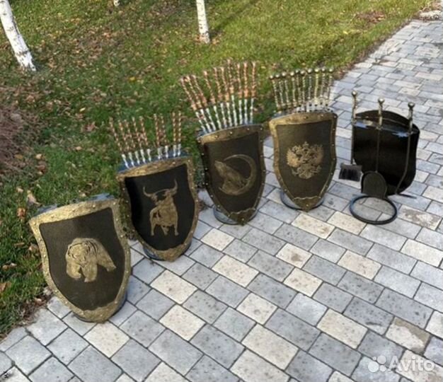 Подставка под шампуры Щит