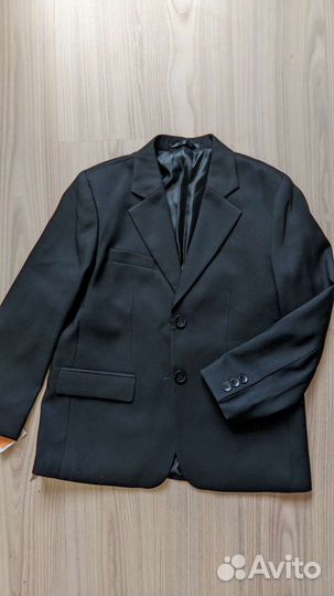 Пиджак новый р.128