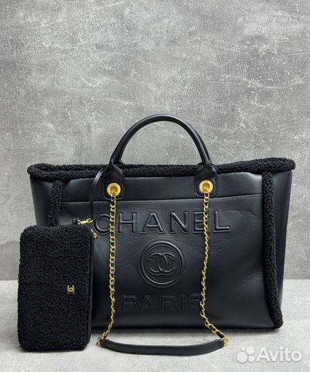 Женская кожаная сумка Chanel