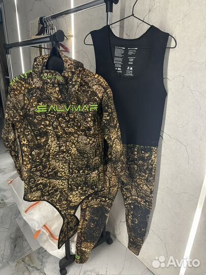 Гидрокостюм Salvimar подводной охоты