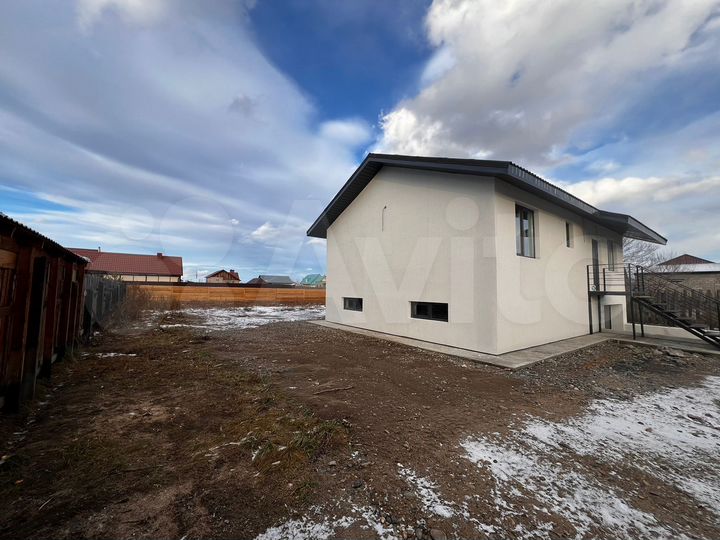 Дом 170 м² на участке 10 сот.