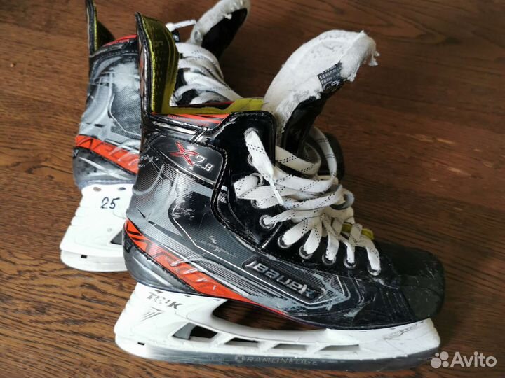 Хоккейные полевые коньки bauer