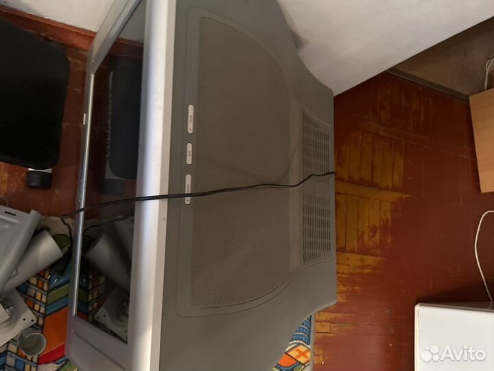 Телевизор samsung