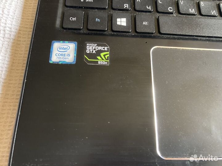 Ноутбук Acer aspire e15 e5-575G-538E