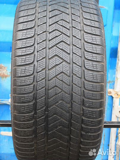 Pirelli Winter Sottozero 3 315/30 R21