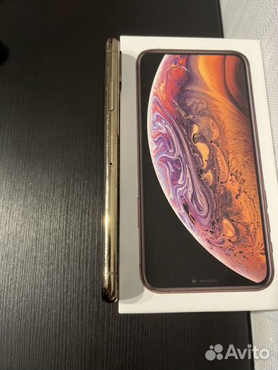 iPhone Xs, 64 ГБ