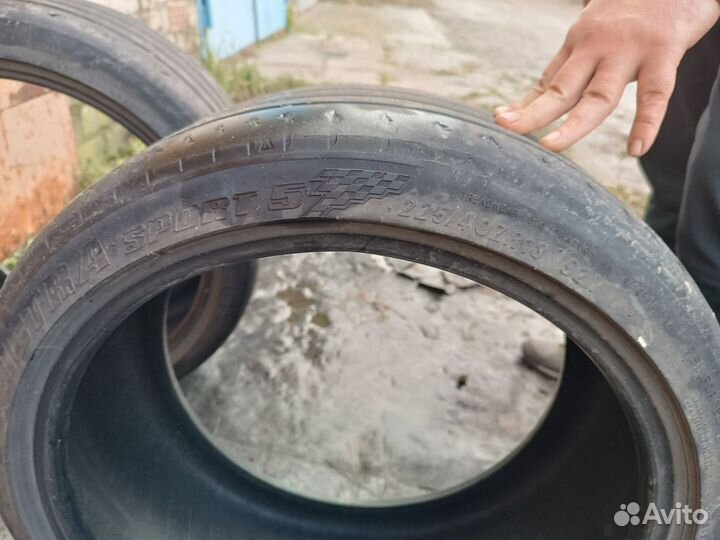 Ovation Ecovision VI-186MT 225/40 R18
