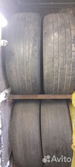 Bridgestone Dueler A/T 275/60 R18