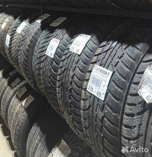 Yokohama BluEarth-Van RY61 215/65 R16C N