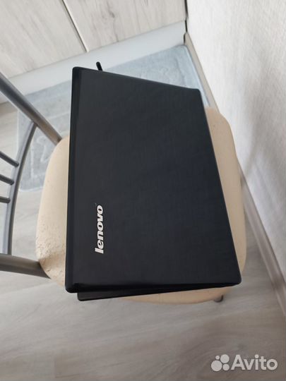 Ноутбук Lenovo / i5-2410M / HD6300M / 3GB / 320GB