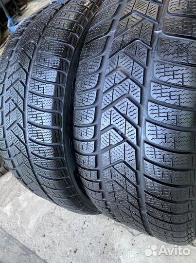 Pirelli Winter Sottozero 3 245/50 R18