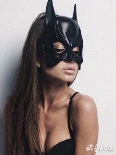 Маска бетмена