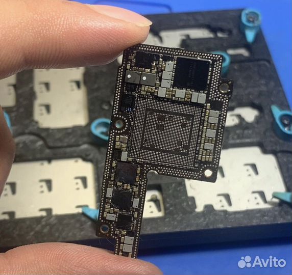 Сложный ремонт iPhone