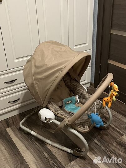 Шезлонг детский babyton