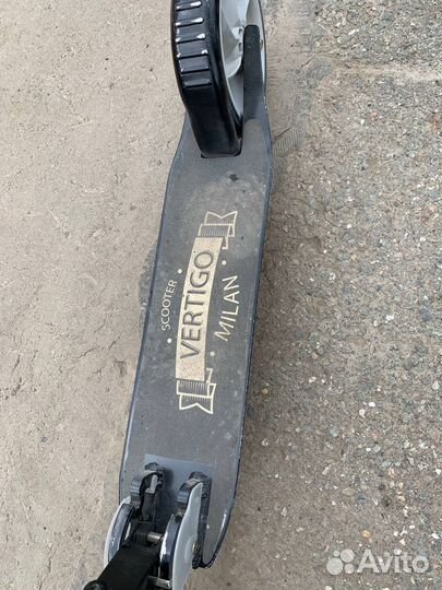 Самокат vertigo milan black