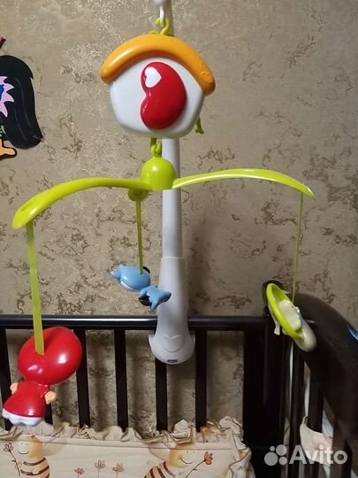 Мобиль в кроватку chicco