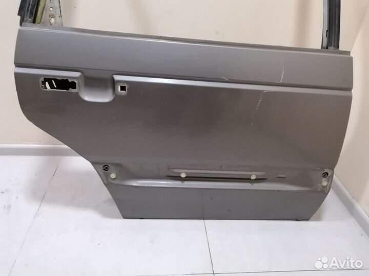 Дверь бок.зад.прав.Volkswagen Passat B3 универсал