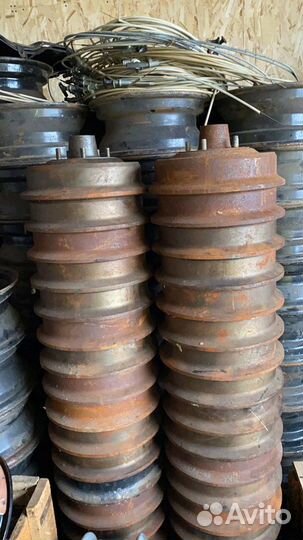 Ступица с тормозным барабаном в сборе газ-13 Чайка