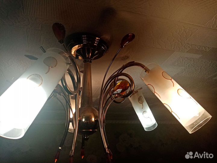 Люстра потолочная бу