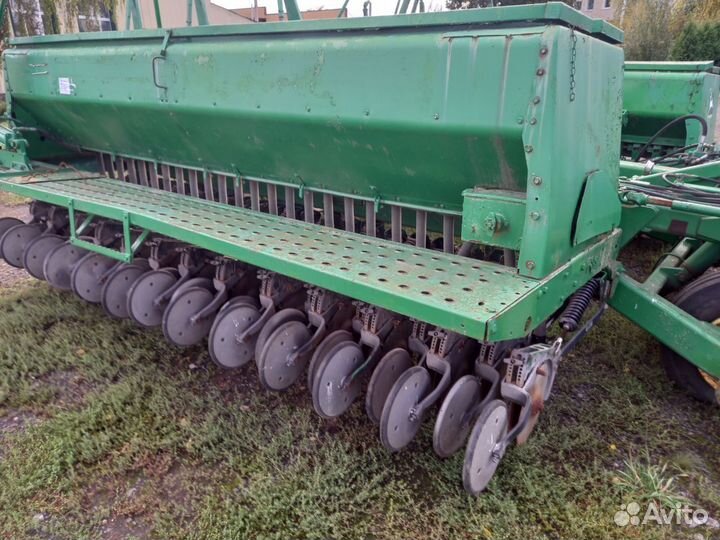 Сеялка John Deere 455, 1997