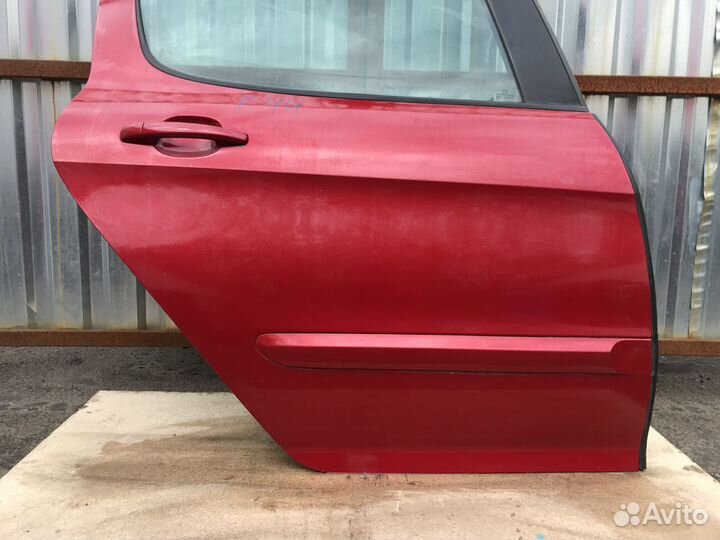 Дверь задняя правая Peugeot 308